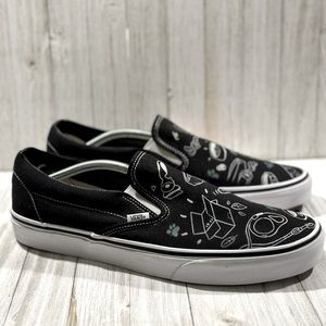 VANS Classic Slip On Skate Shoe Men Size 13 Dog Symbols Black Canvas 721565